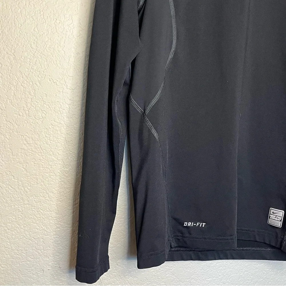 Nike Pro Combat Dri Fit Fitted Black Long Sleeve Shirt Men's Small